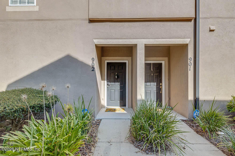 12301 Kernan Forest Boulevard - Photo 5