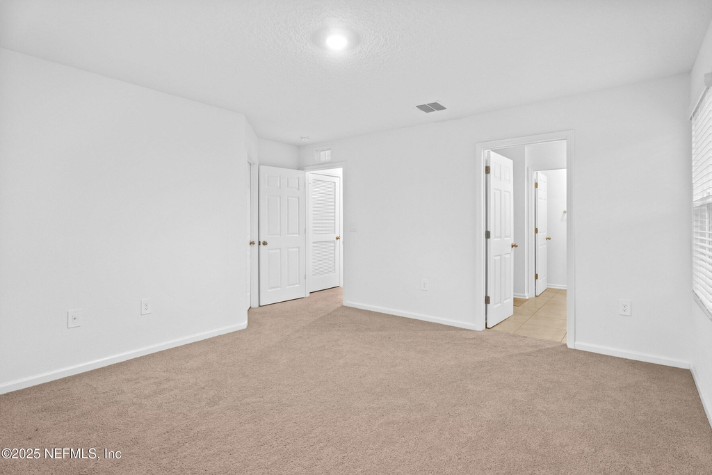 27 Coastline Way - Photo 18