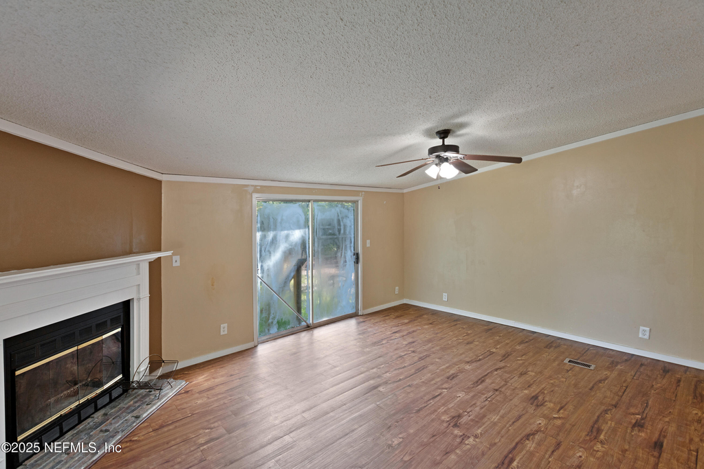 7463 Lilly Court - Photo 8