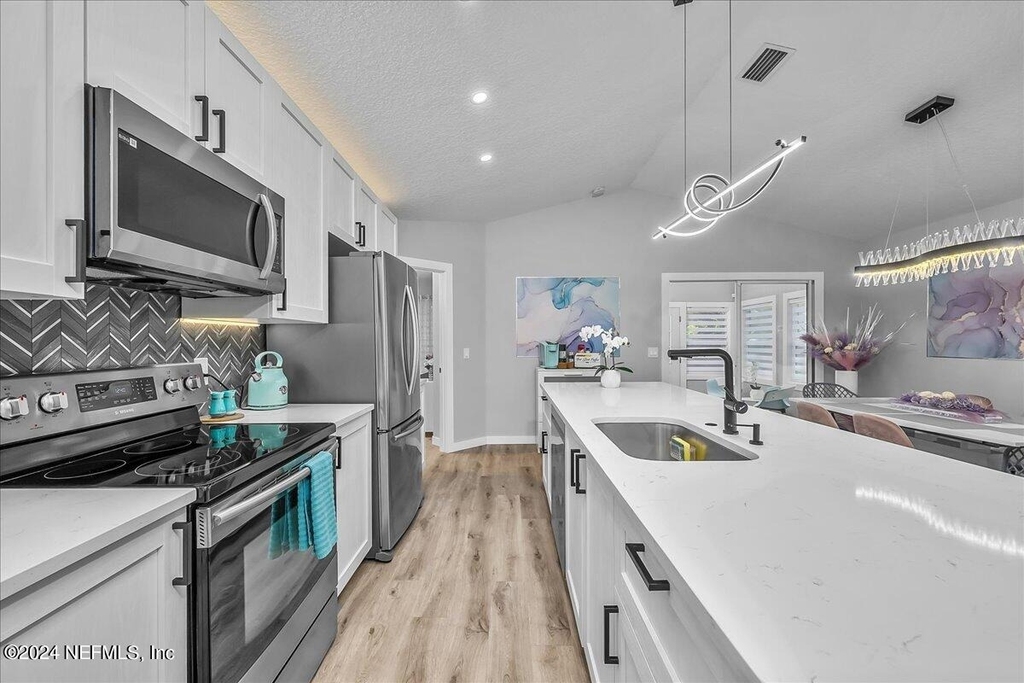 232 Nesmith Avenue - Photo 9