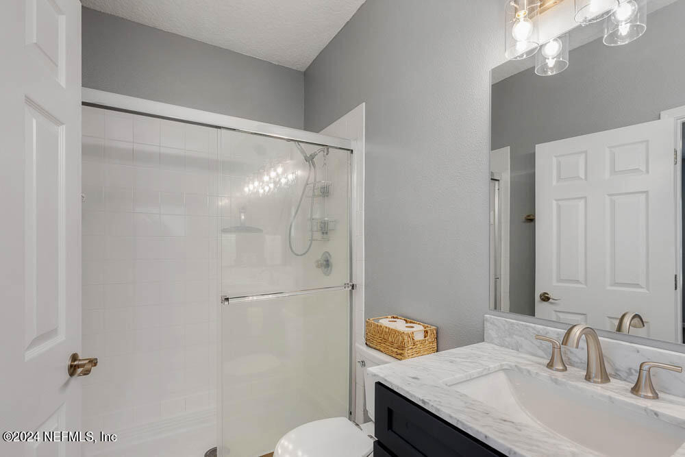 12423 Forest Lake Circle N - Photo 21