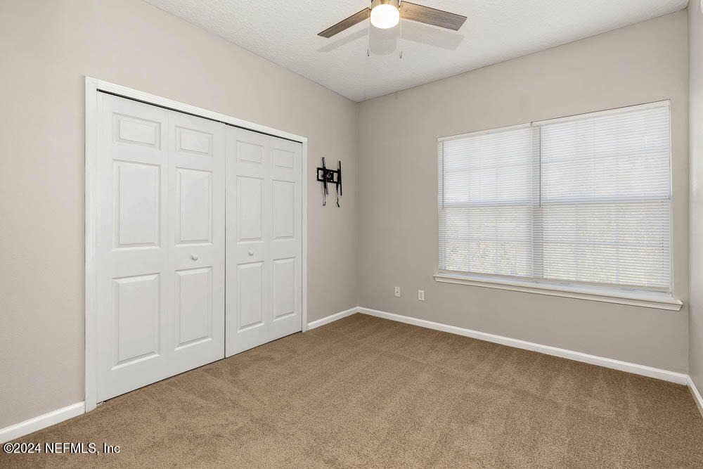 12423 Forest Lake Circle N - Photo 16