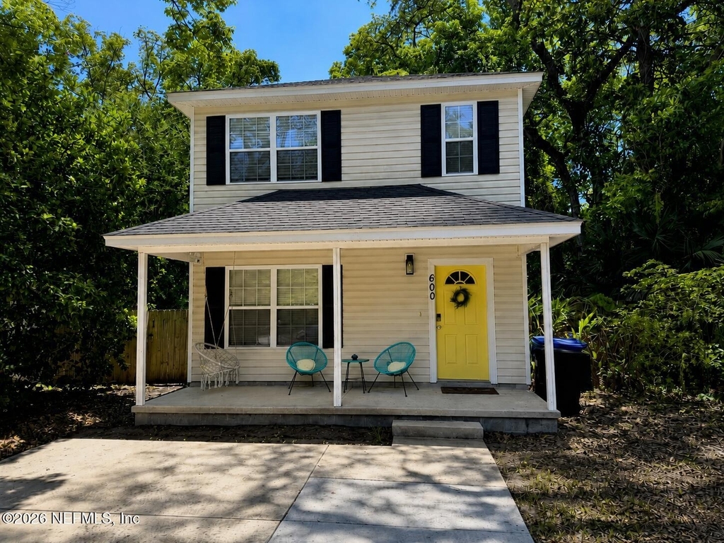 600 Francis Street - Photo 0