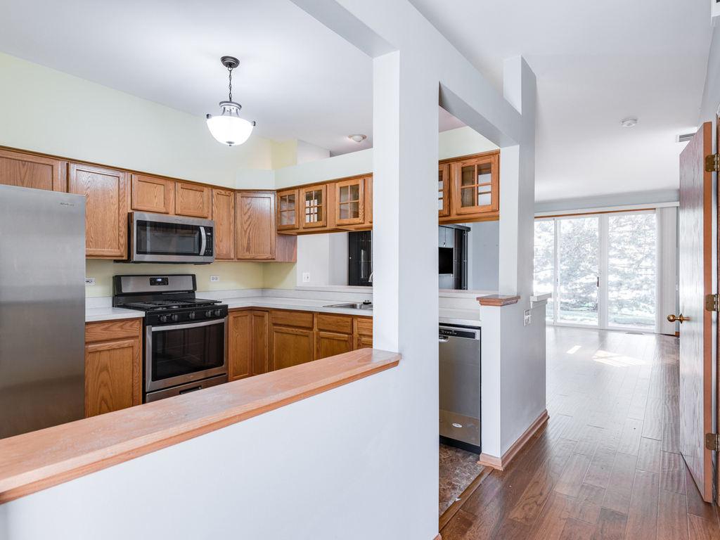 2535 Carrolwood Road - Photo 2