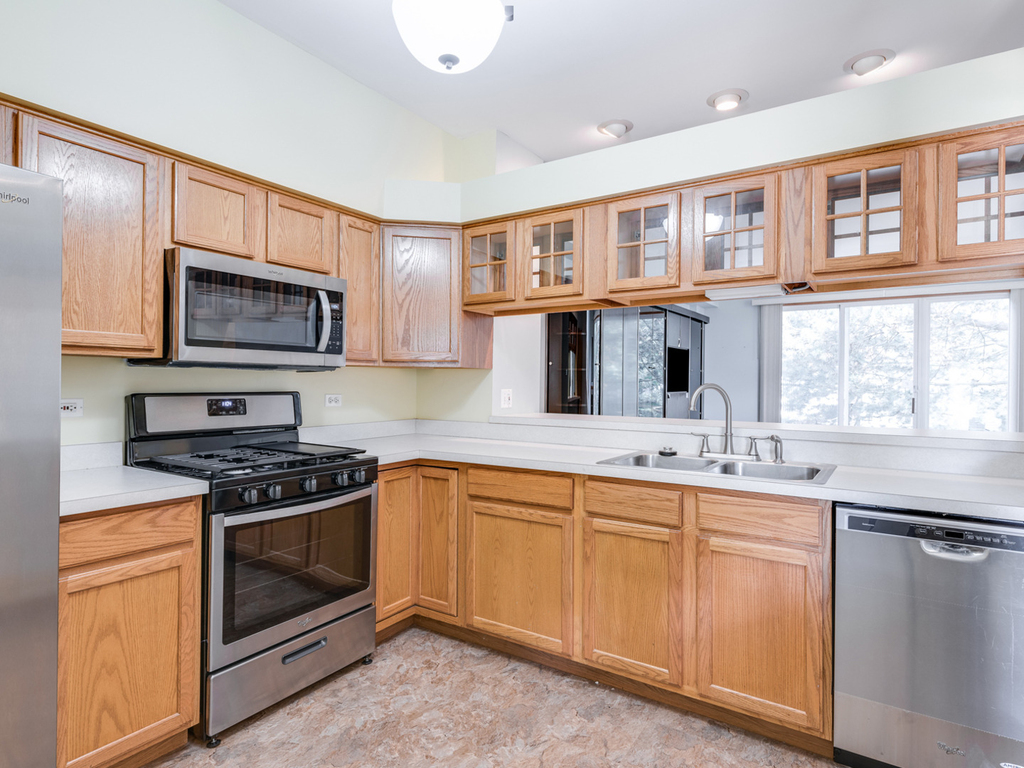 2535 Carrolwood Road - Photo 5