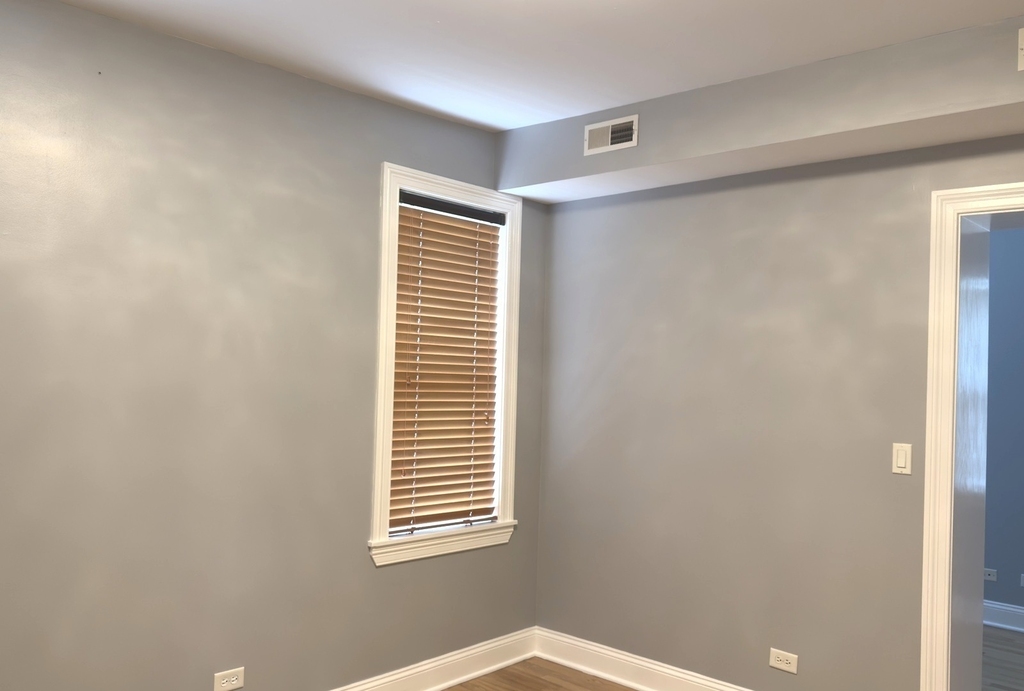 5416 W Windsor Avenue - Photo 8