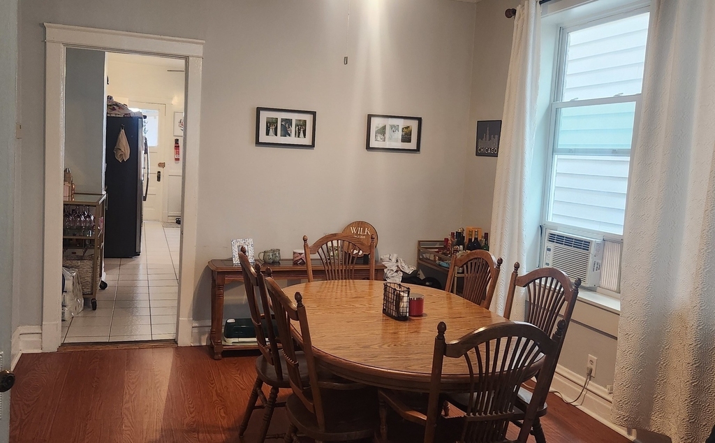 2102 W Barry Avenue - Photo 3