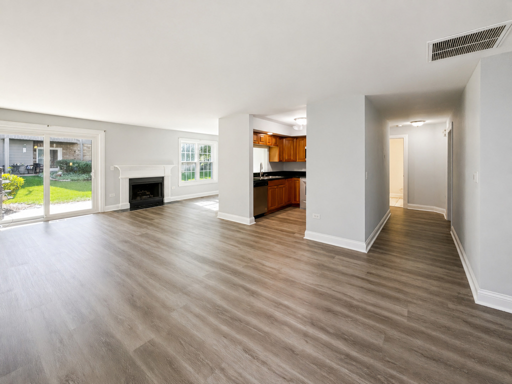 35 Foxcroft Road - Photo 2