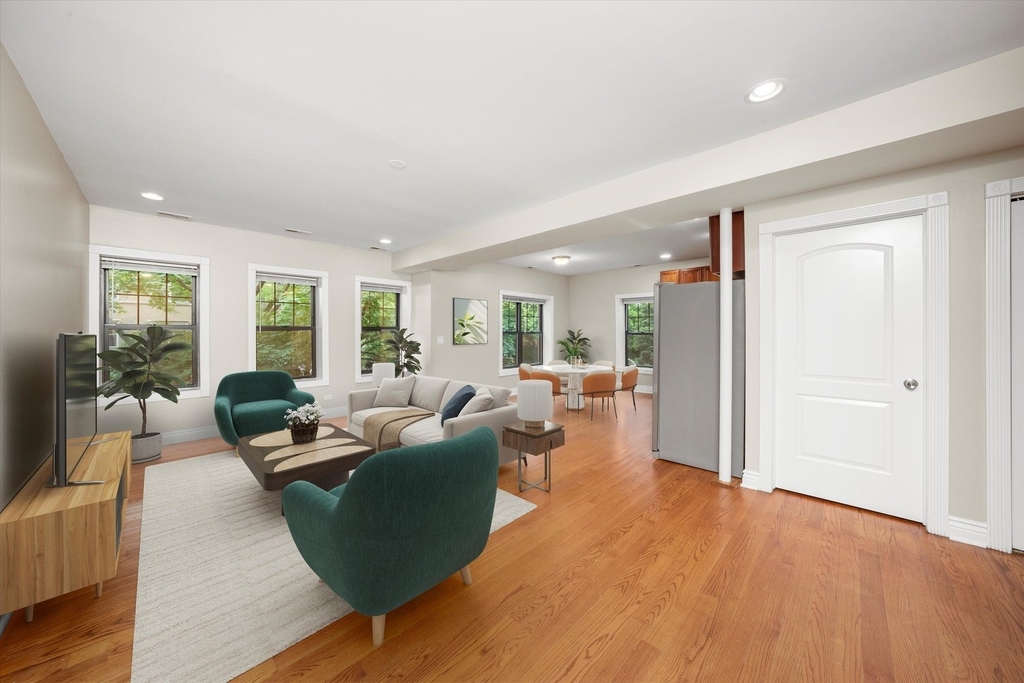 6300 N Rockwell Street - Photo 1