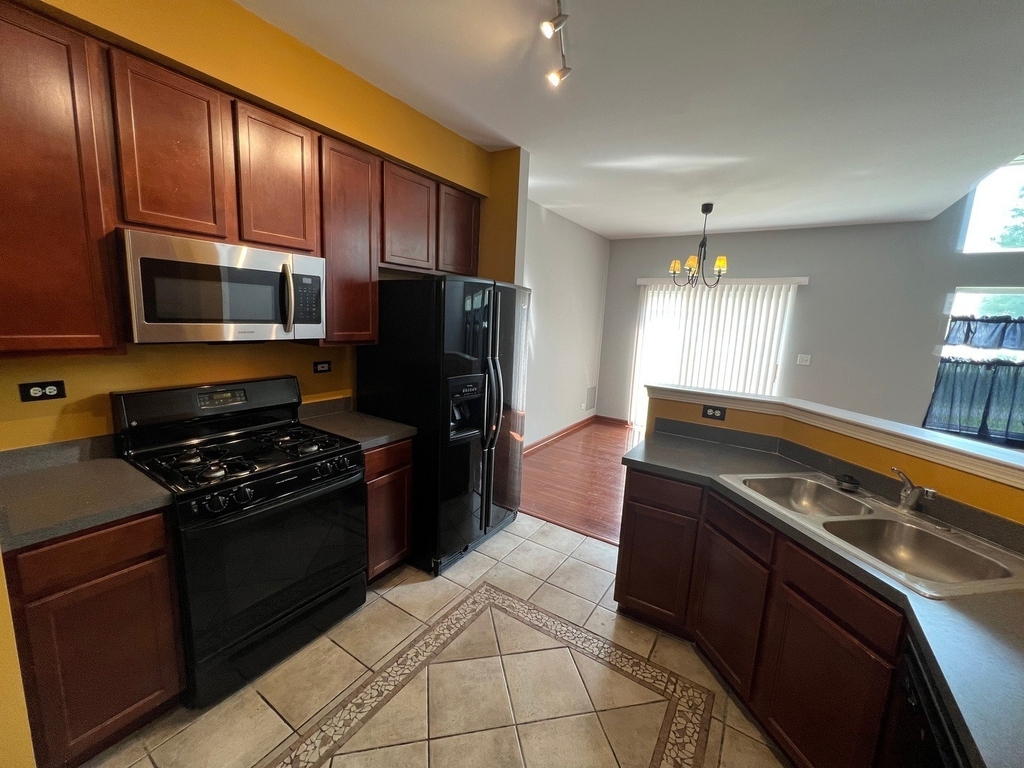 6924 Clearwater Drive - Photo 2