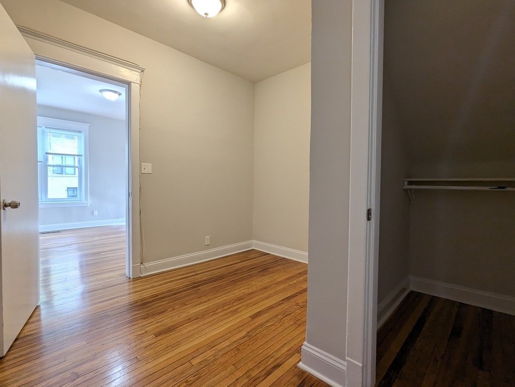 1524 N Kedzie Avenue - Photo 7