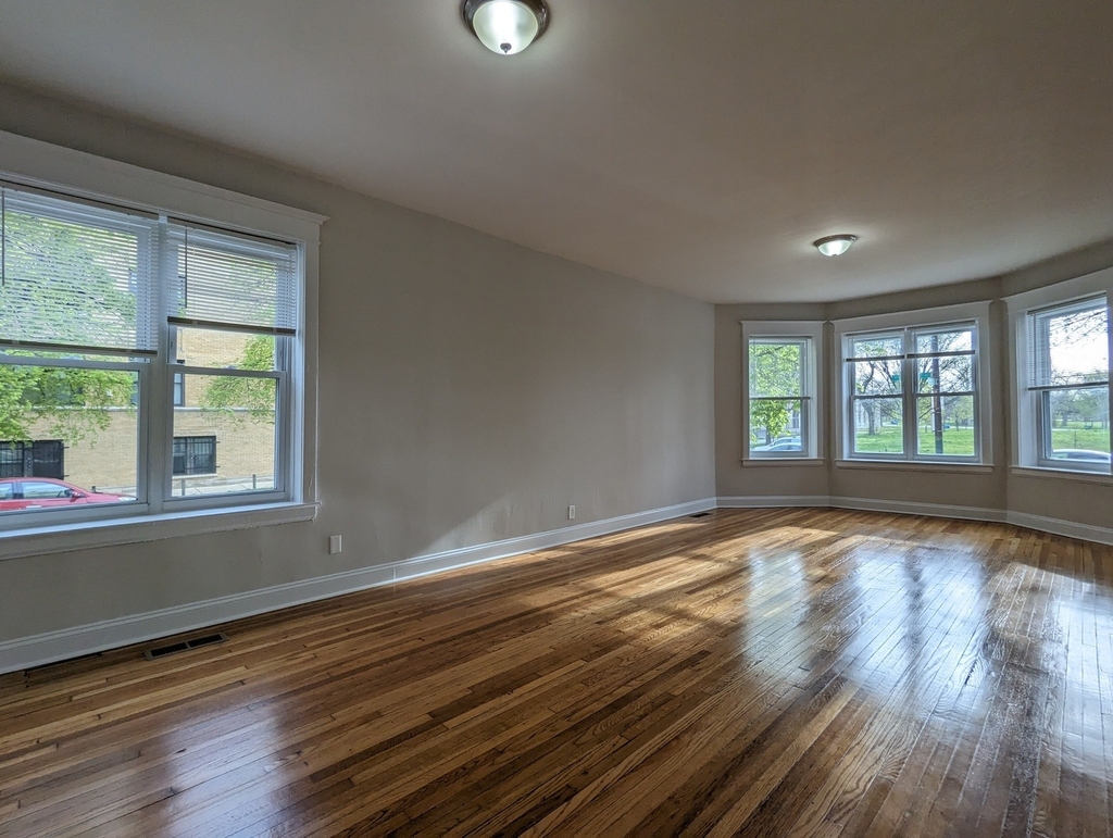1524 N Kedzie Avenue - Photo 5