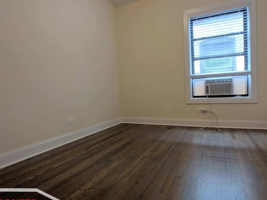 2643 N Spaulding Avenue - Photo 6