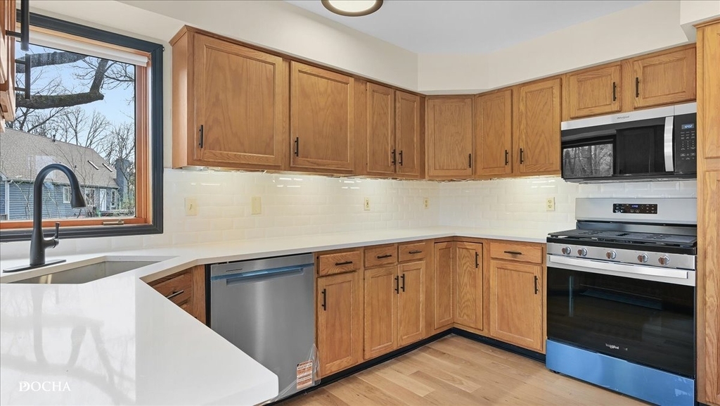 72 Hunter Lane - Photo 10