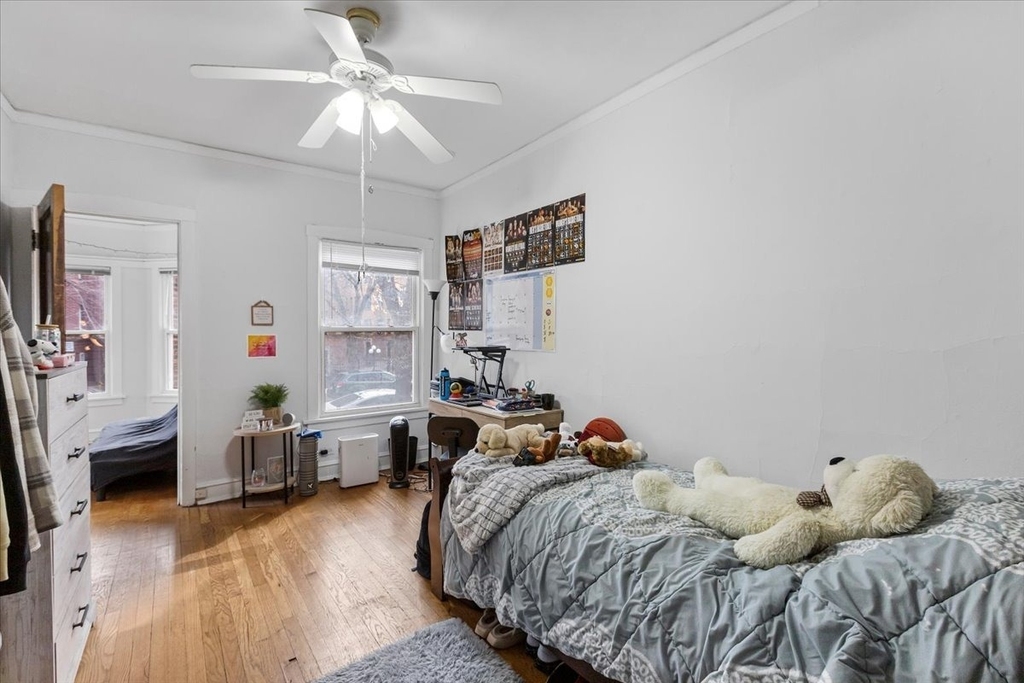 6656 N Newgard Avenue - Photo 6