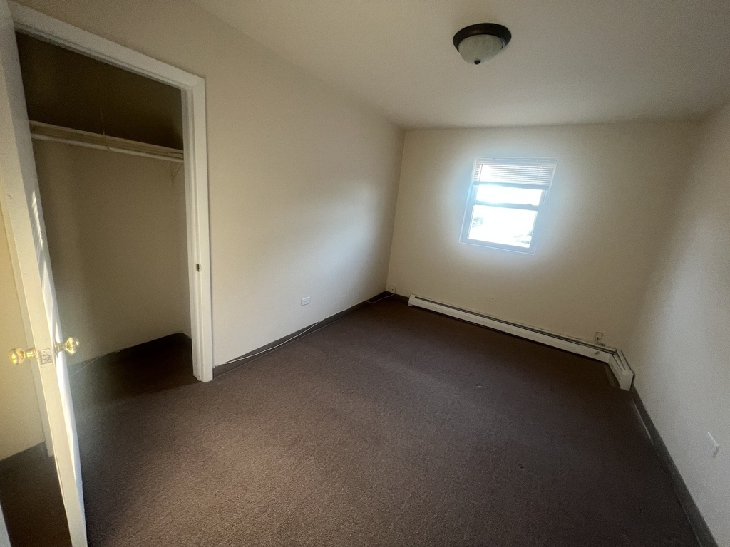 5741 W 35th Street - Photo 4
