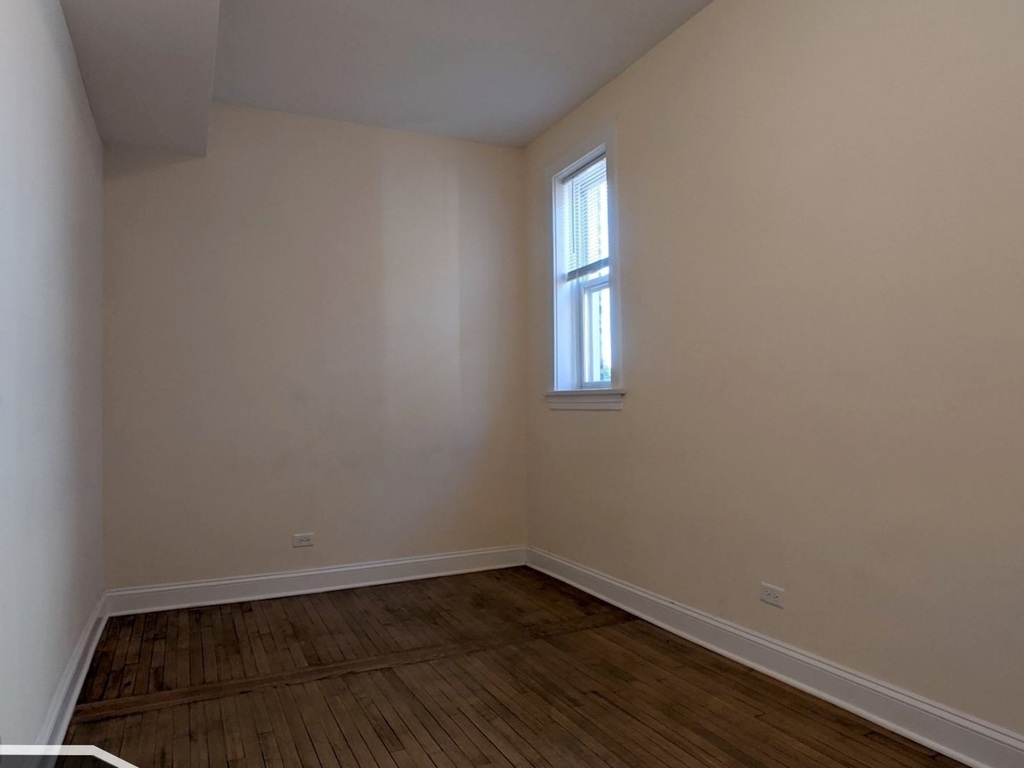 2814 N Troy Street - Photo 8