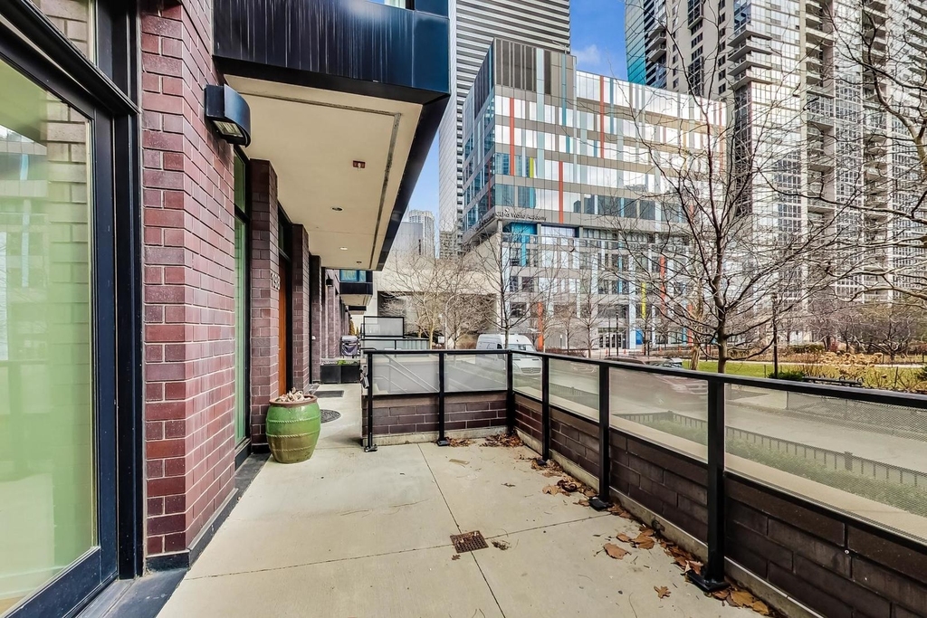 198 N Park Drive - Photo 31