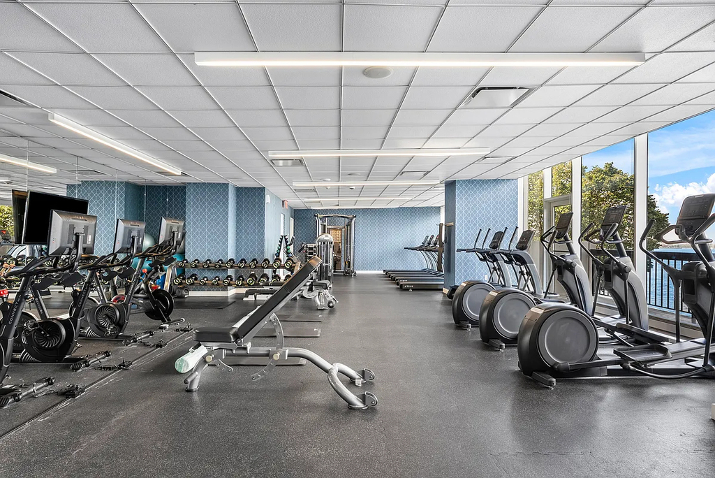 375 South End Avenue, Unit 29m - Photo 3
