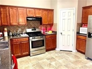 2068 Executive Drive - Photo 5
