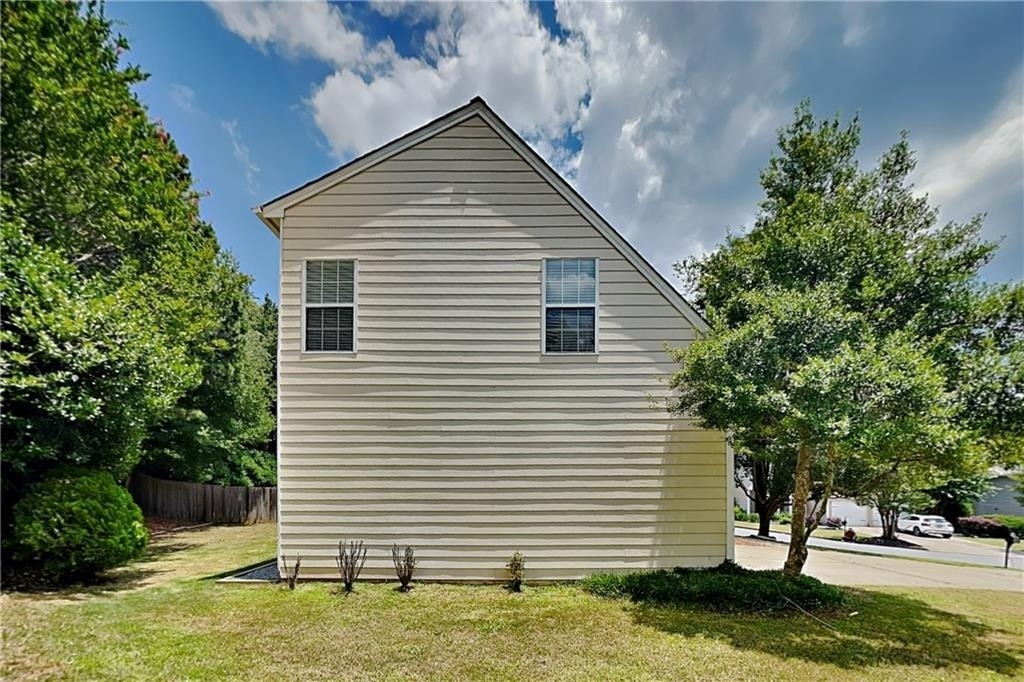 2250 Winthrope Way Drive - Photo 16