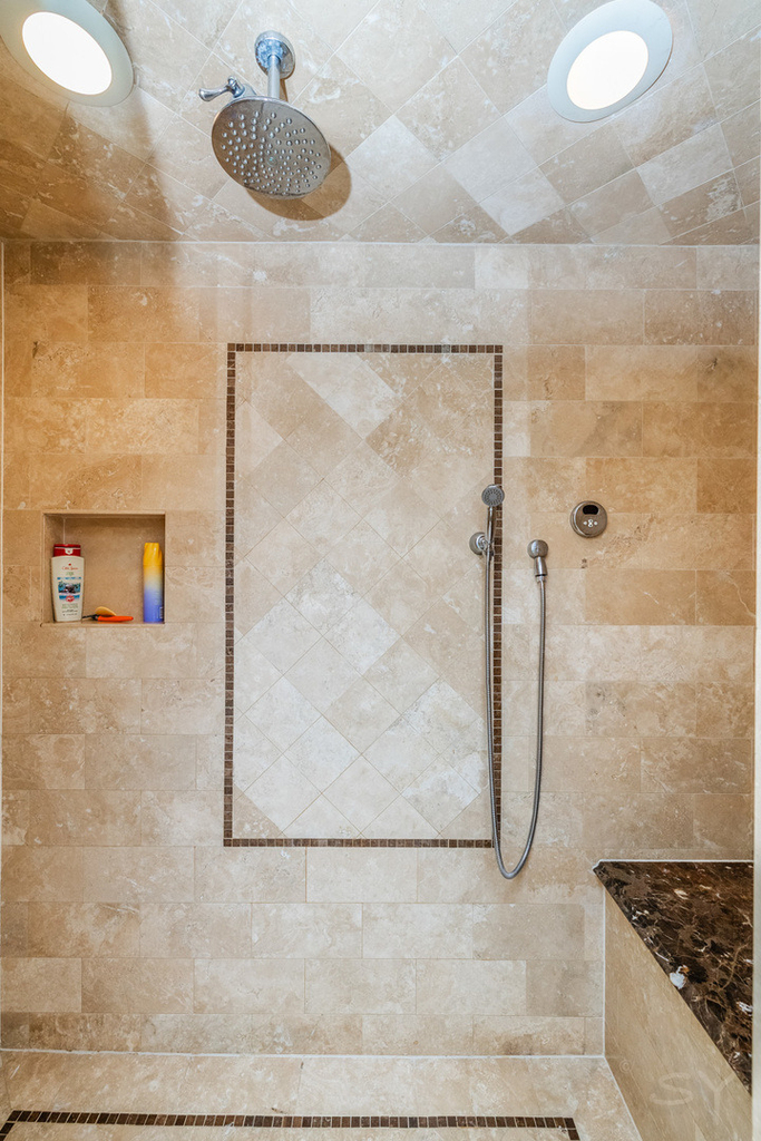 2540 W Diversey Avenue - Photo 16