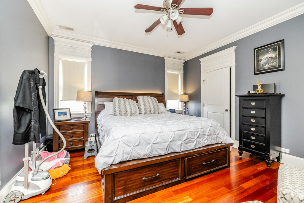 2540 W Diversey Avenue - Photo 12