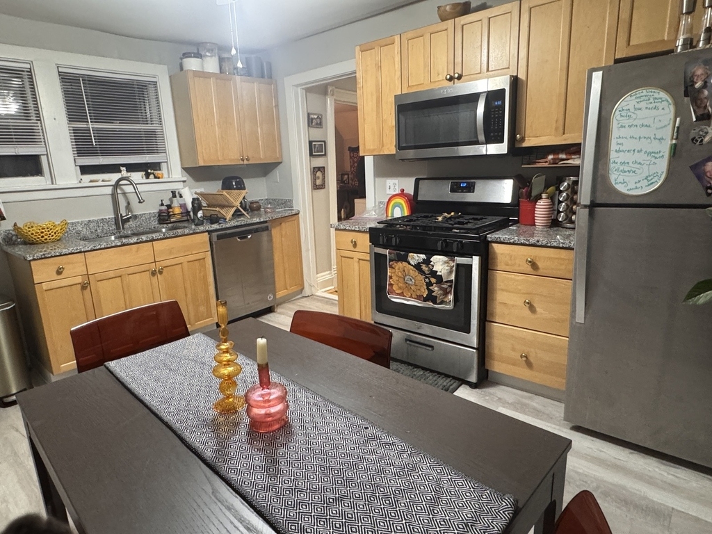 325 3rd Street - Photo 6