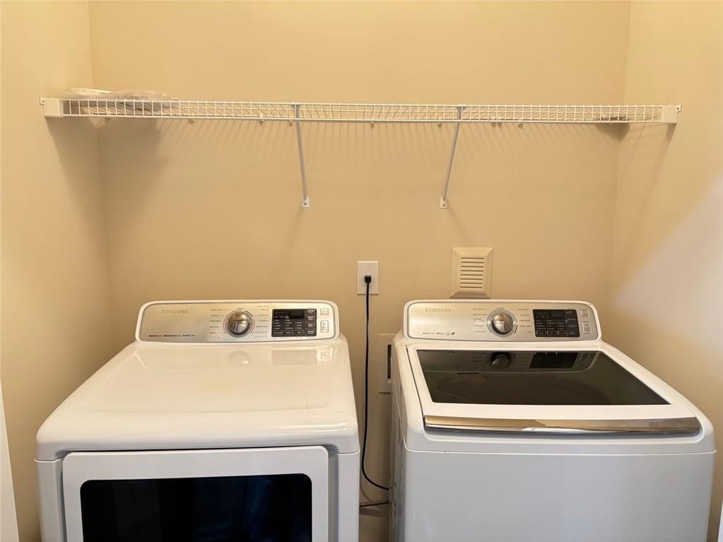 1012 Haley Woods Court - Photo 7
