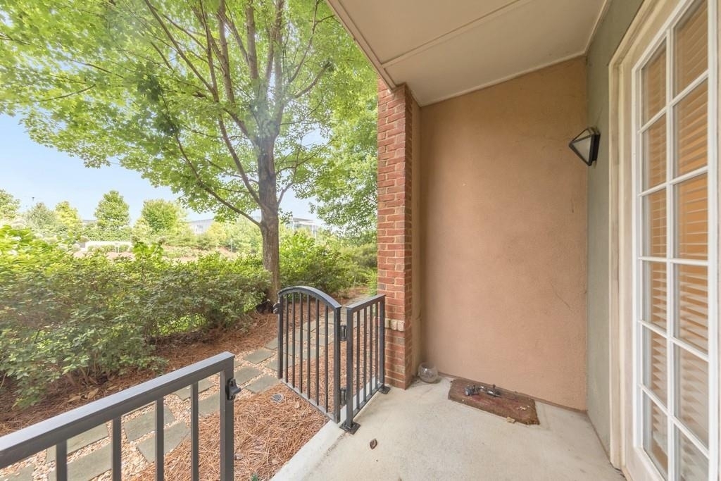 901 Abernathy Road Ne - Photo 41