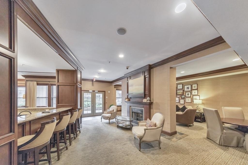 901 Abernathy Road Ne - Photo 8