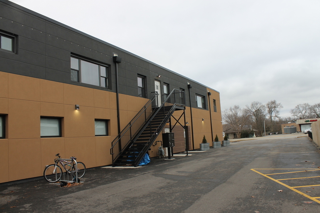 715 E State Street - Photo 2