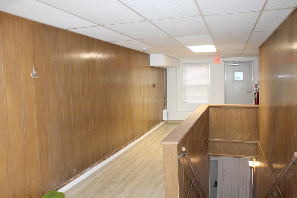 715 E State Street - Photo 5