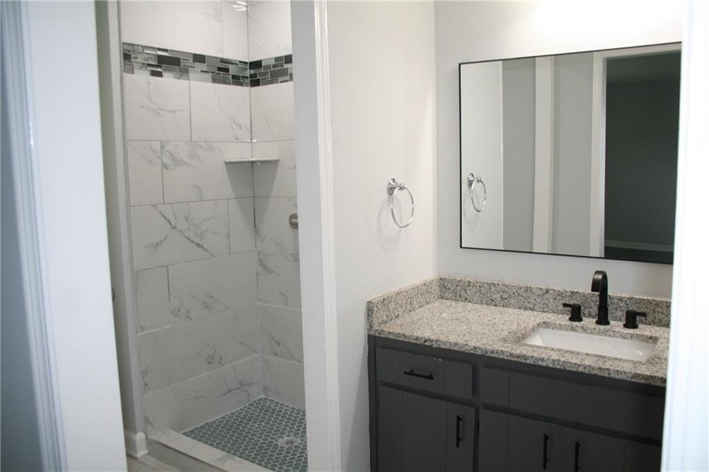 2075 Pinewood Drive - Photo 33