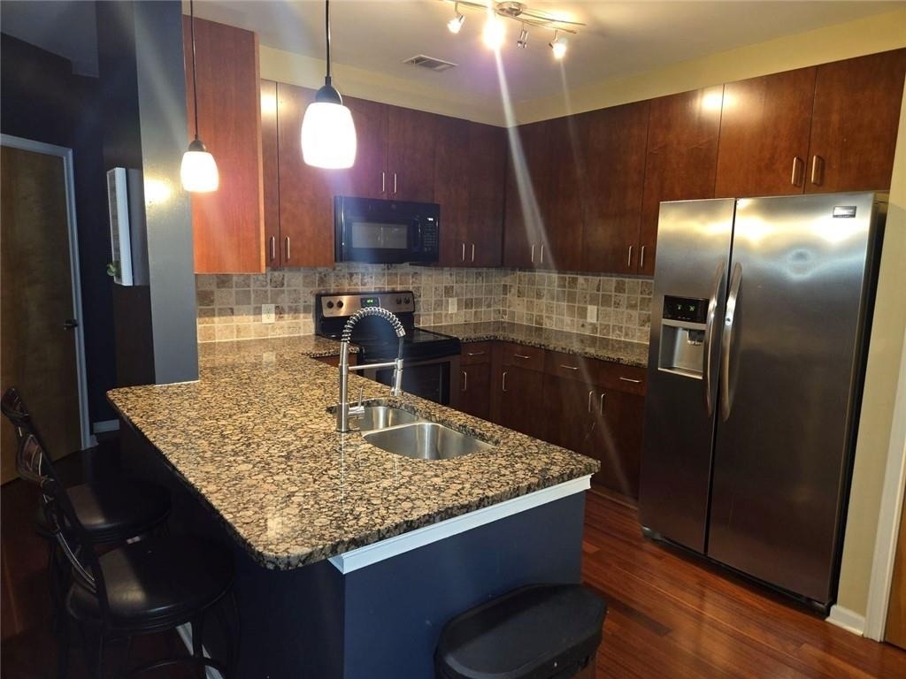 898 Oak Street Sw - Photo 7