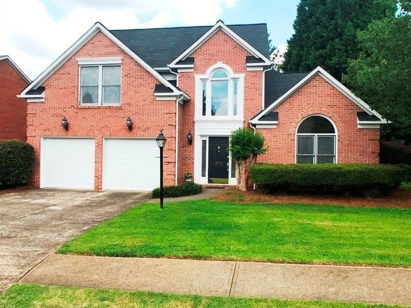 377 Fairbrook Circle - Photo 0