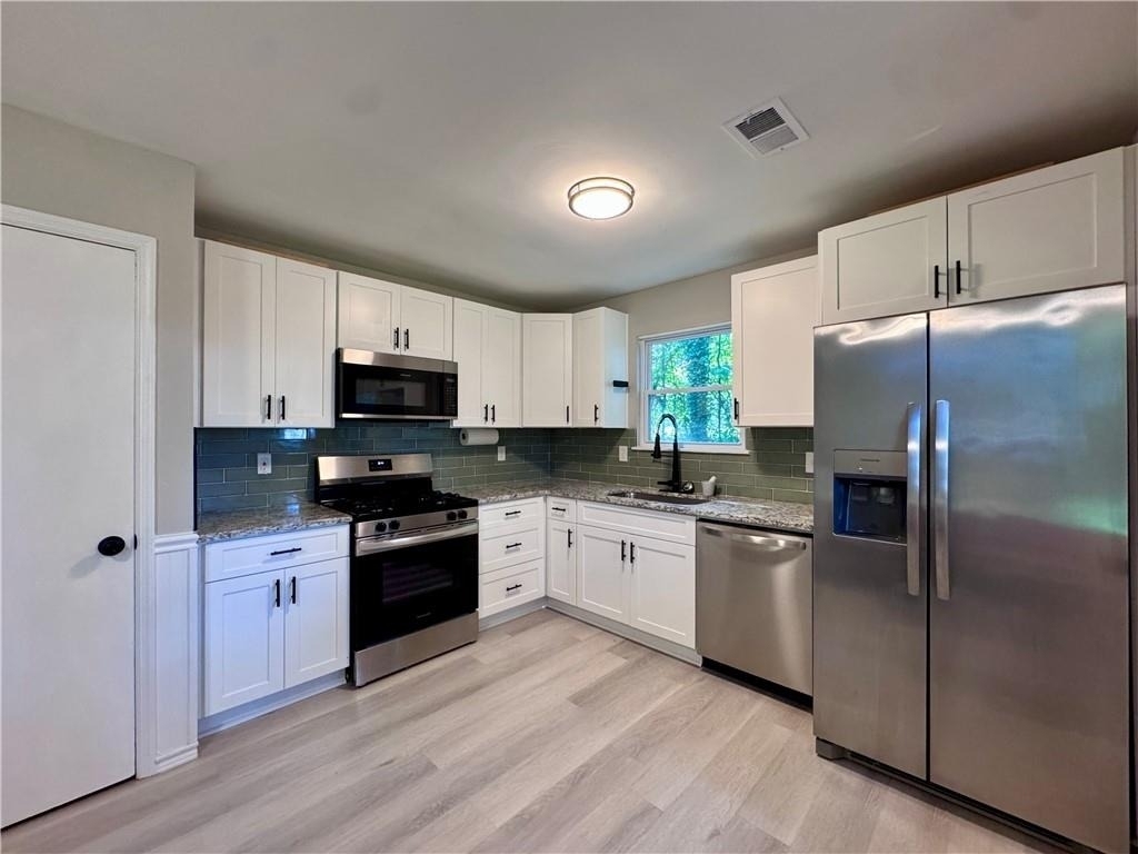 3814 Whaley Court - Photo 3
