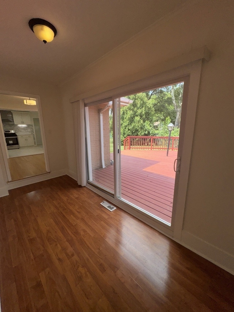 7450 Webster Street - Photo 17