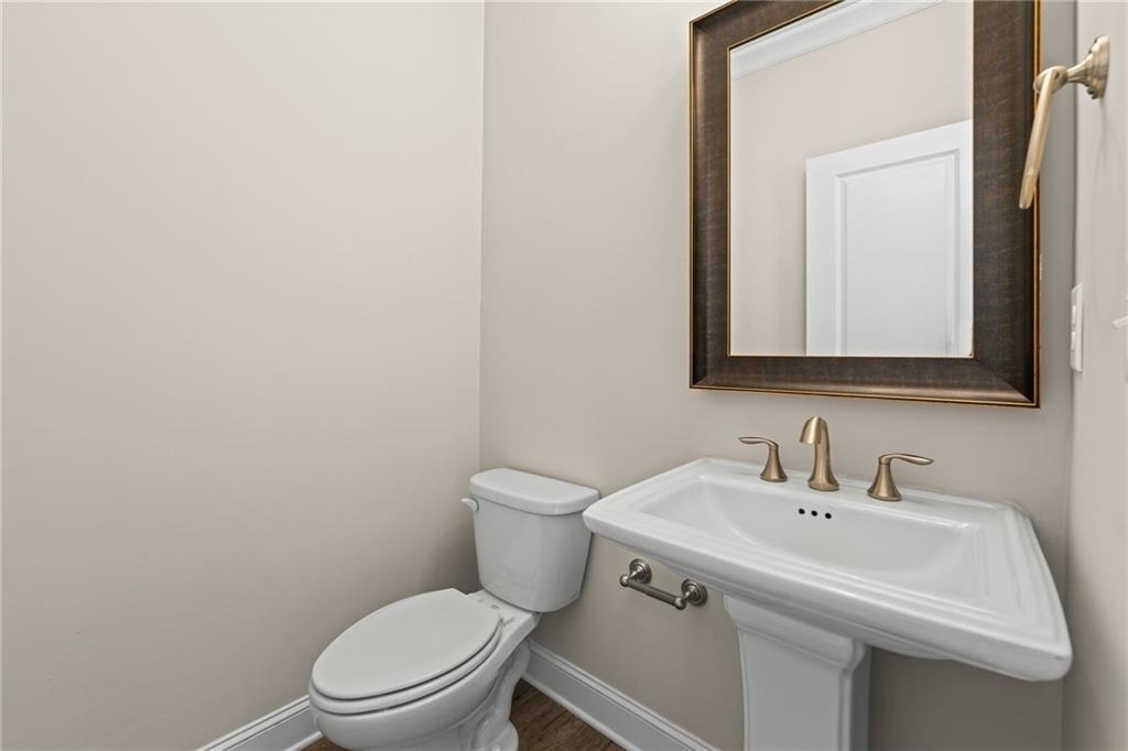 1098 Township Square - Photo 19