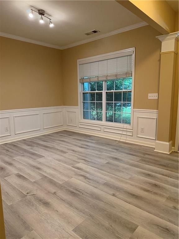 1646 Hedington Court - Photo 0