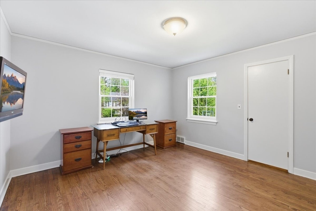 9343 Hamlin Avenue - Photo 24
