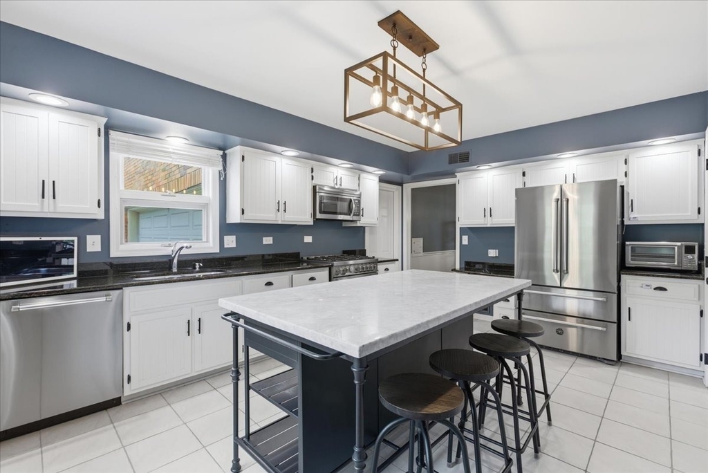 9343 Hamlin Avenue - Photo 13