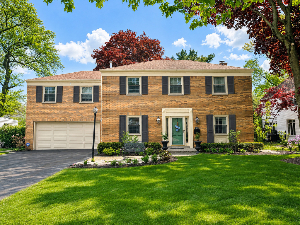 9343 Hamlin Avenue - Photo 0