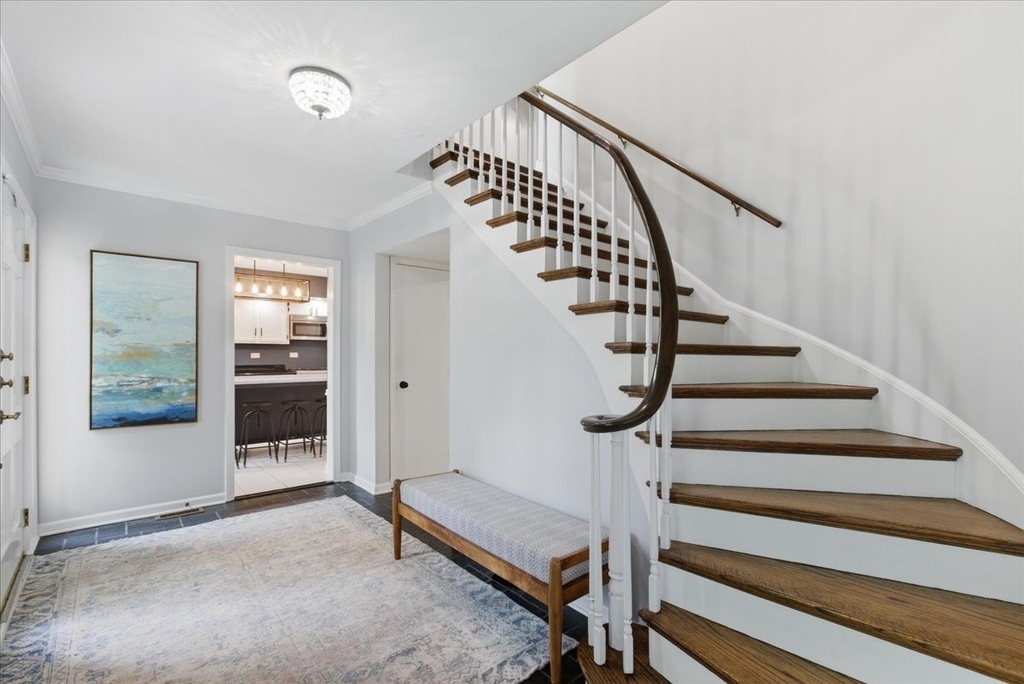 9343 Hamlin Avenue - Photo 12
