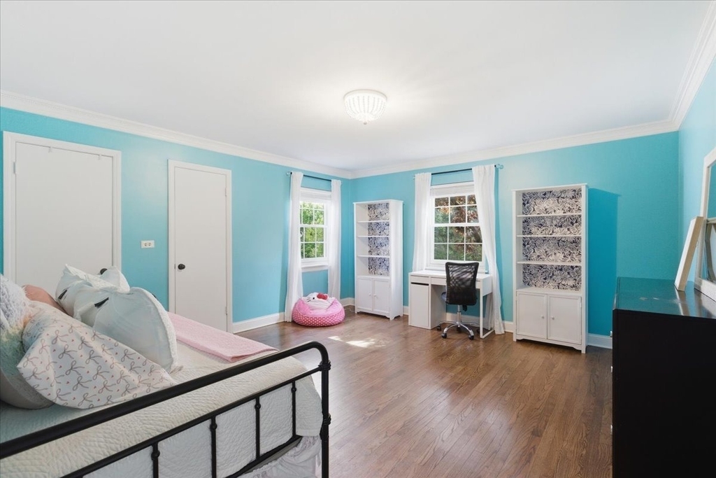 9343 Hamlin Avenue - Photo 23
