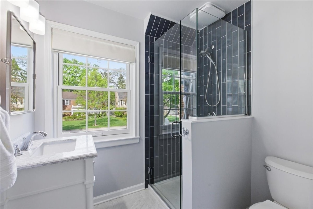 9343 Hamlin Avenue - Photo 27