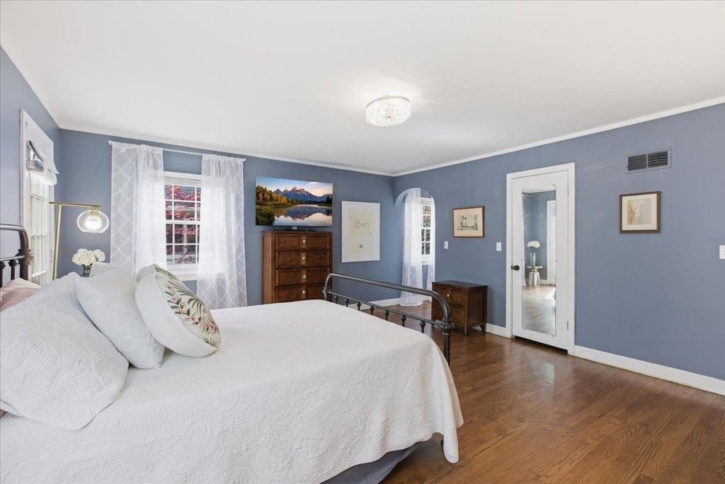 9343 Hamlin Avenue - Photo 20