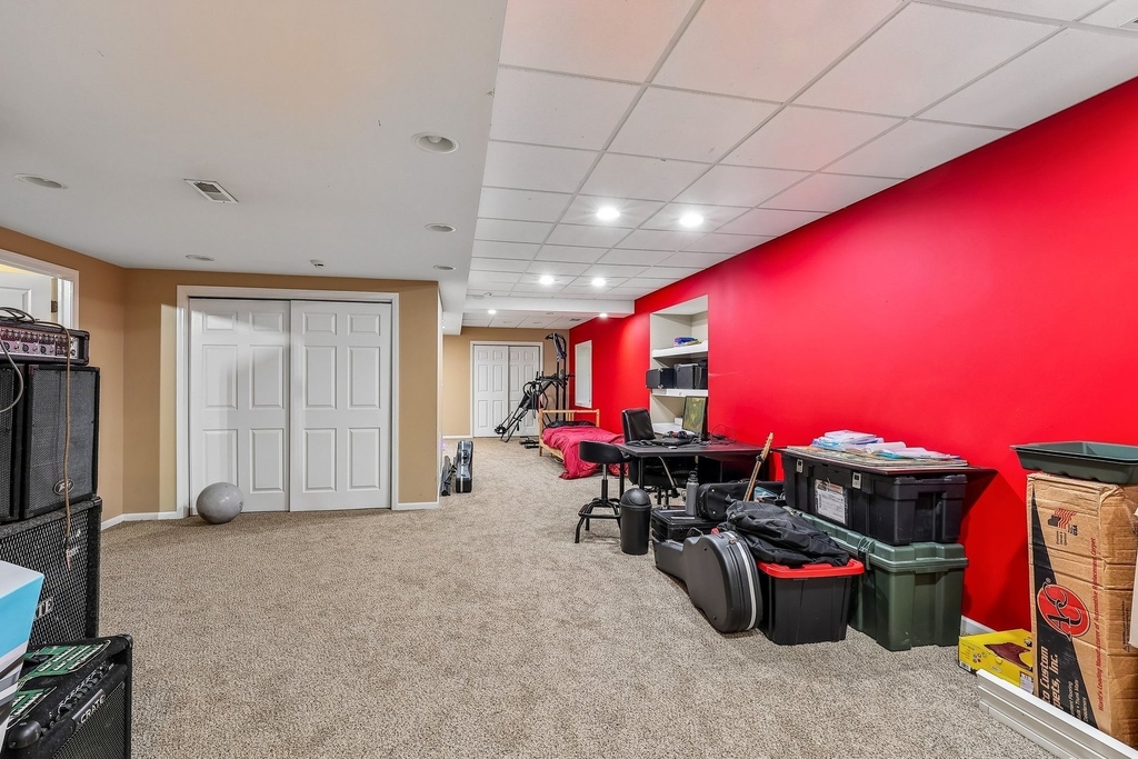 9482 Inverness Drive - Photo 12
