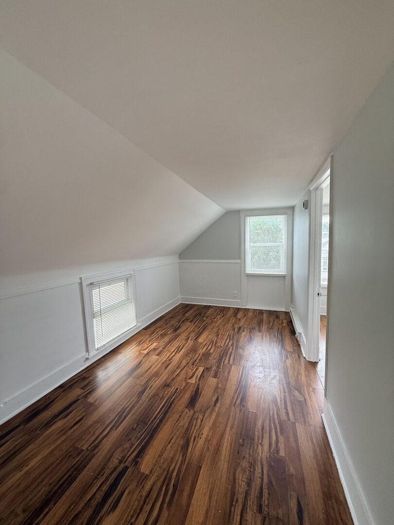705 North Avenue - Photo 4