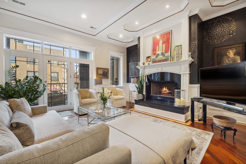 1640 W Belmont Avenue - Photo 3